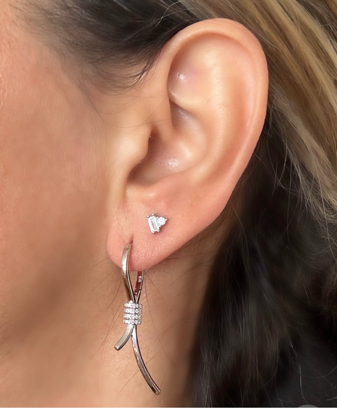 Elegant Knot Drop Earrings