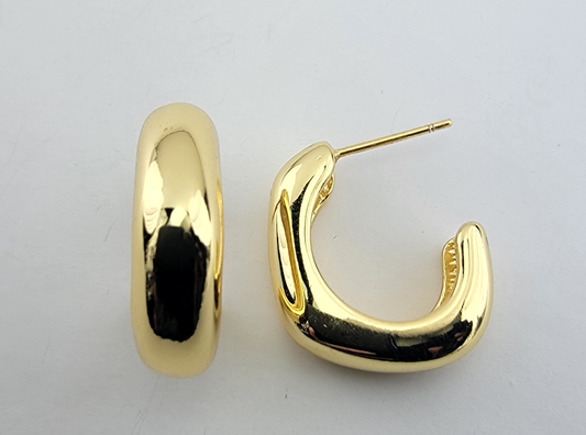 Shape Shift Open Square Hoops