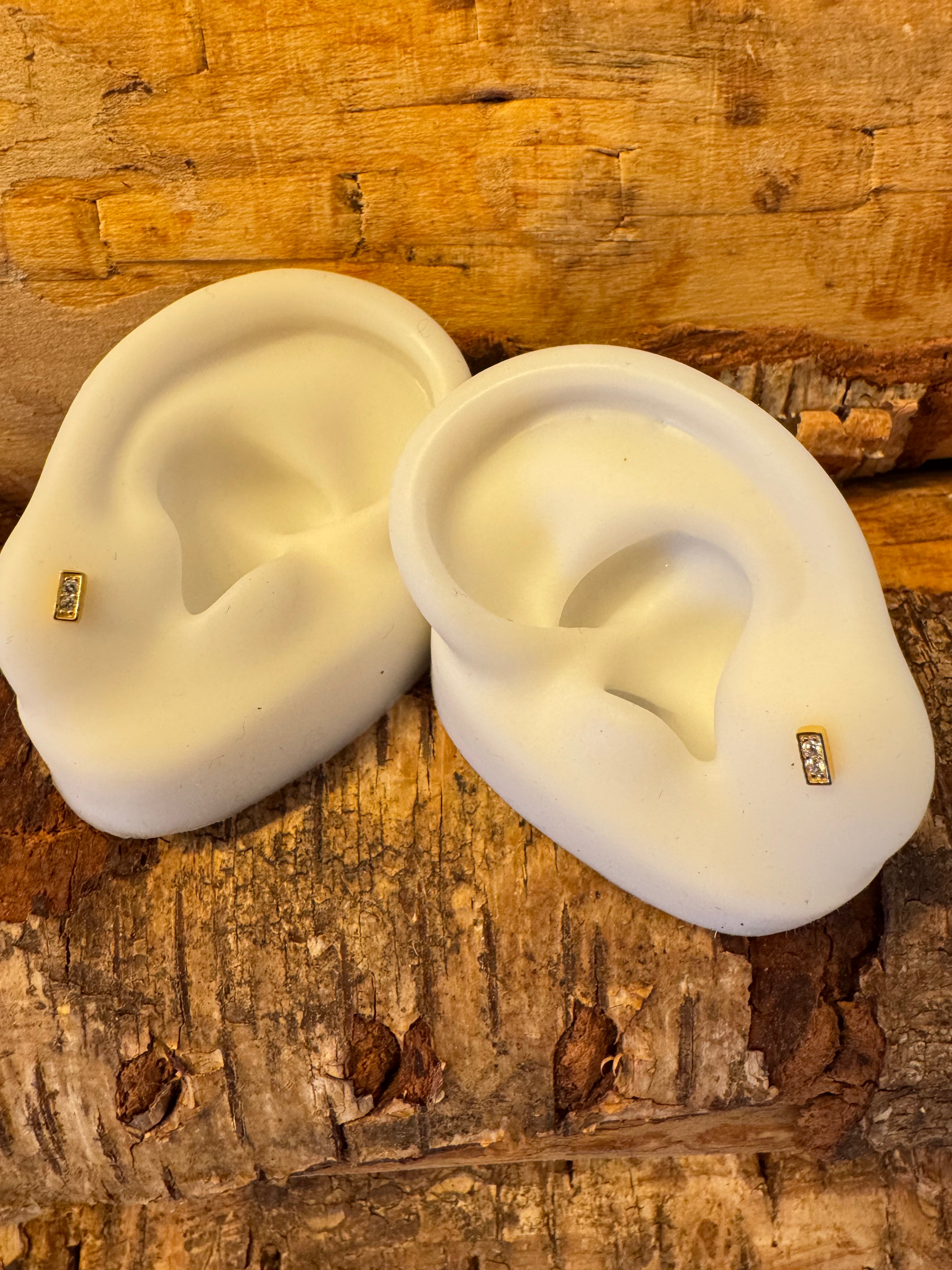 Tiny Studs Zirconia