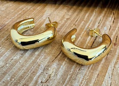Shape Shift Open Square Hoops